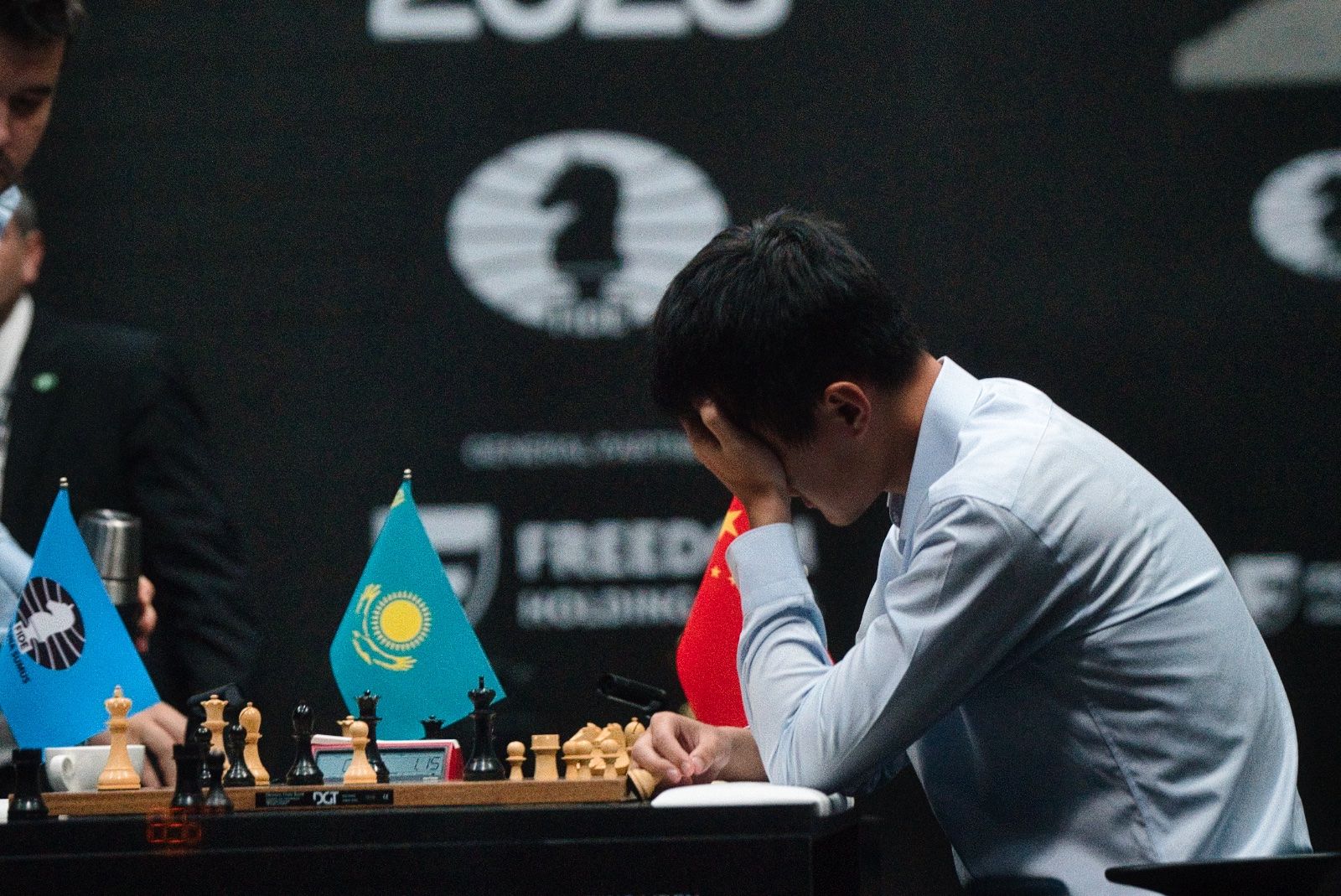 O Dragão Chinês ataca novamente e consegue empatar no Campeonato Mundial de  Xadrez 2023 - Xadrez Forte